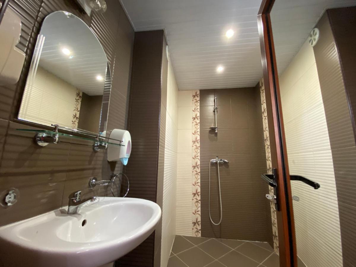 פאבל באניה Family Hotel Kavrakovi מראה חיצוני תמונה
