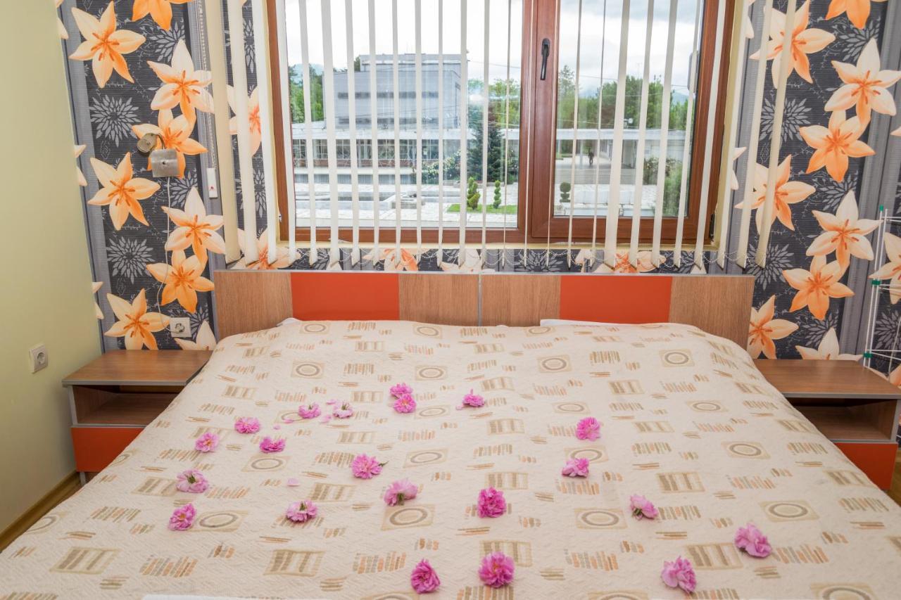 פאבל באניה Family Hotel Kavrakovi מראה חיצוני תמונה